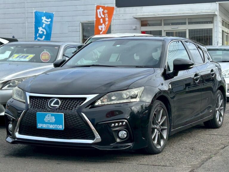 🚗人気のLEXUS CT Fスポーツ　エアロ付き入庫致しました！！🚗